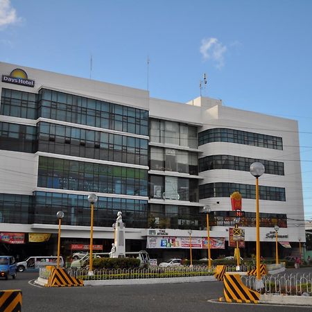 Days Hotel By Wyndham Iloilo Luaran gambar