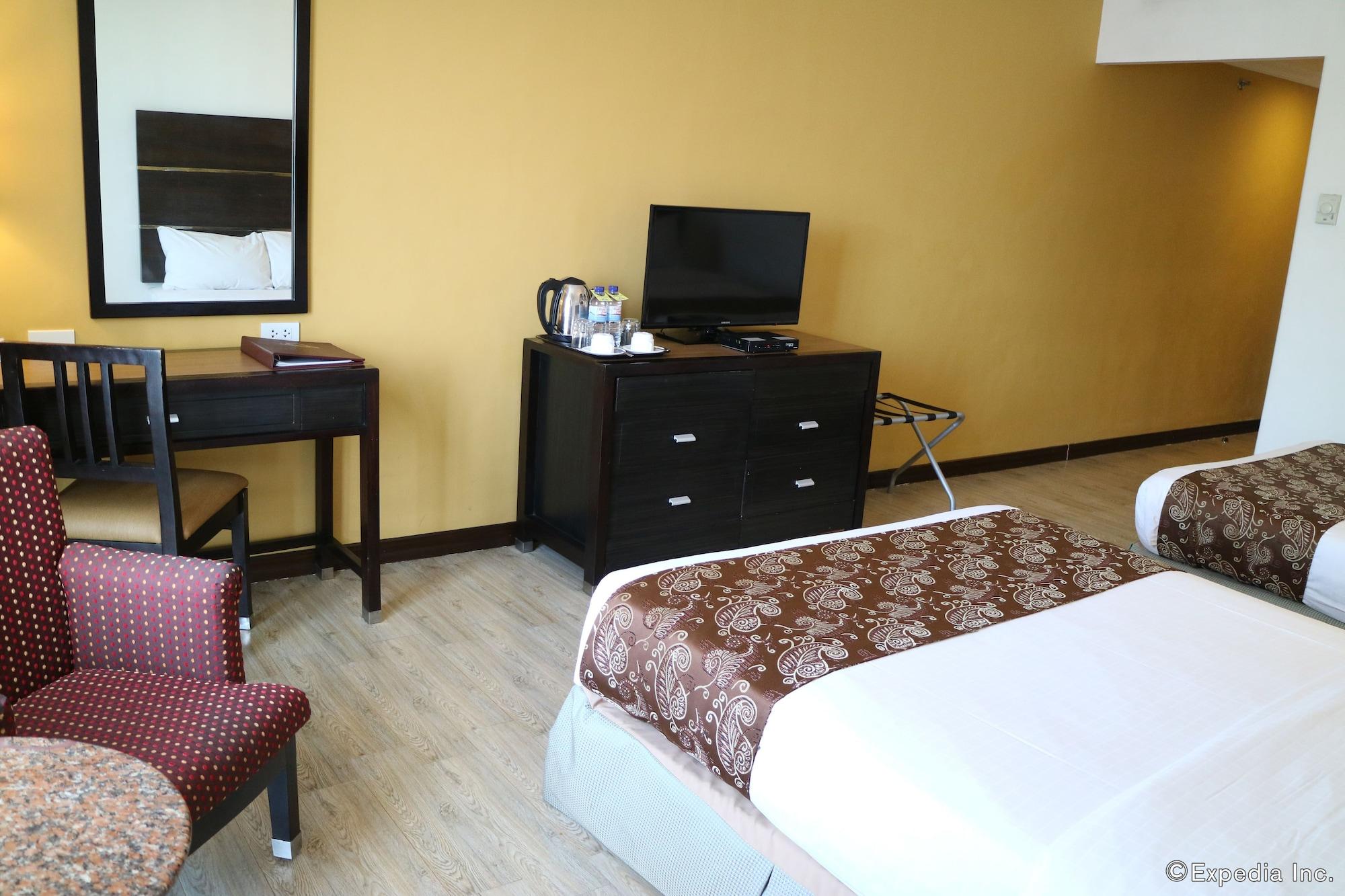 Days Hotel By Wyndham Iloilo Luaran gambar
