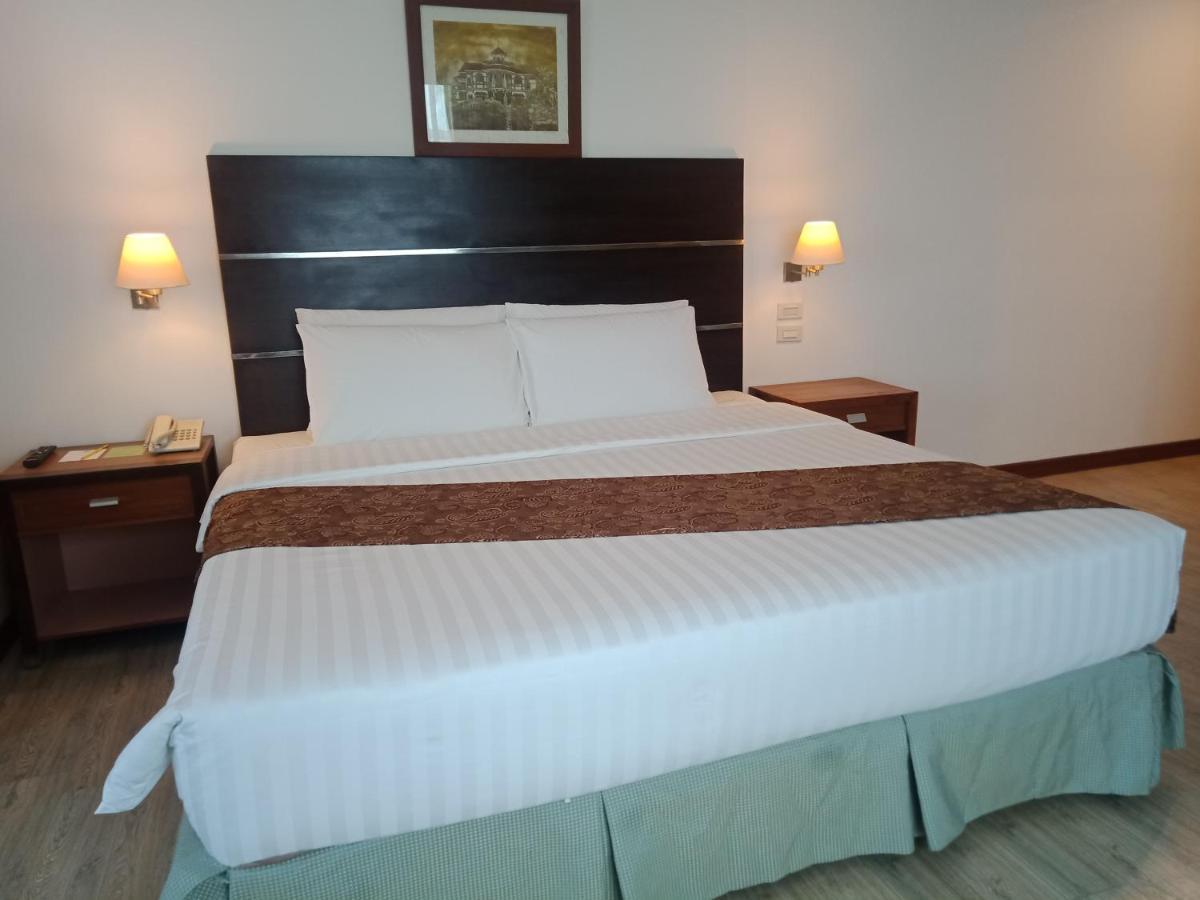 Days Hotel By Wyndham Iloilo Luaran gambar